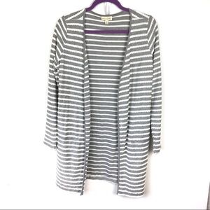 Maison Jules Gray/White Scalloped Duster Cardigan